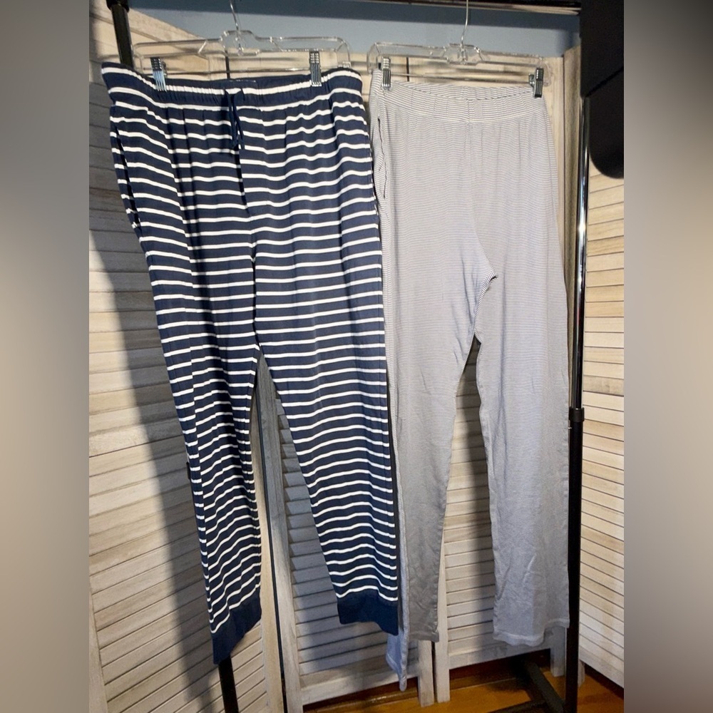 LAKE Pajamas Set of 2 Striped Lounge Jogger Pants - Size Large - EUC - Picture 2 of 7